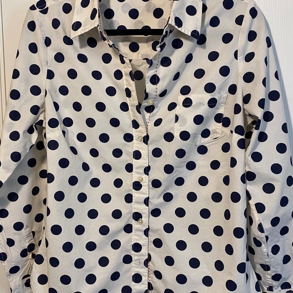Versatile and Classic Boden Fitted Navy and White Button Front Blouse~Size 8 - Picture 2 of 7